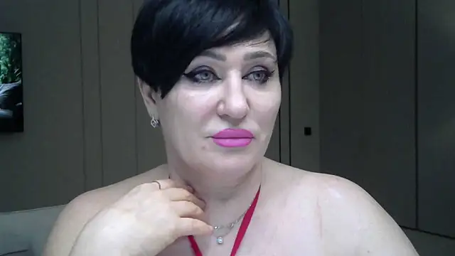 Kleotempt online show from May 13, 2026, 6:48 pm