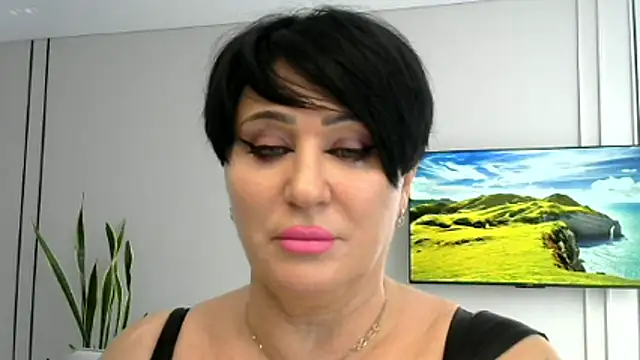 Snapshot of Kleotempt chatting on March 10, 2026, 12:42 pm Kleotempt online show from March 10, 2026, 12:42 pm