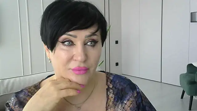 Snapshot of Kleotempt chatting on April 11, 2026, 12:20 pm Kleotempt online show from April 11, 2026, 12:20 pm