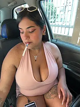 Nahomy firee online show from April 1, 2026, 7:11 pm