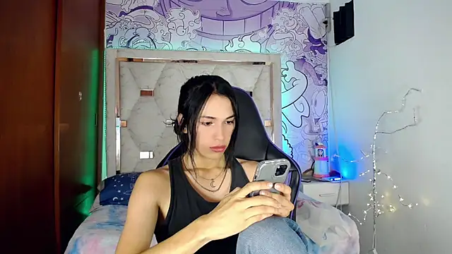 Snapshot of Larry_craft chatting on May 13, 2026, 8:38 pm Larry craft online show from May 13, 2026, 8:38 pm