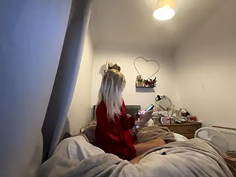 maisco19 online show from March 3, 2026, 10:50 pm