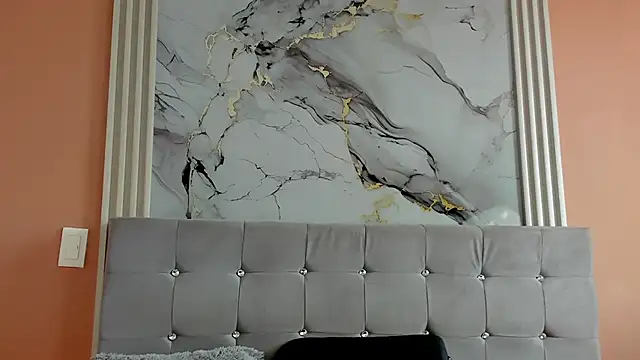 Snapshot of Eros_Lux chatting on May 20, 2026, 12:46 pm Eros Lux online show from May 20, 2026, 12:46 pm