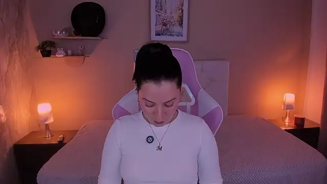 Dollhell online show from March 24, 2026, 11:54 am