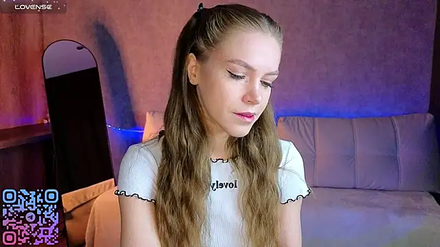 melee eva online show from April 12, 2026, 7:44 am