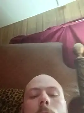 Snapshot of Bigdyckdaddy2 chatting on February 24, 2026, 2:45 am Bigdyckdaddy2 online show from February 24, 2026, 2:45 am