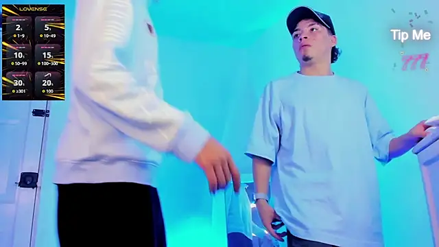 alex and christhoper online show from March 2, 2026, 5:08 am