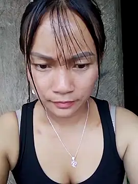 mami-rubi online show from May 12, 2026, 7:38 am