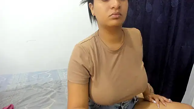 Snapshot of fatimahorny23 chatting on March 20, 2026, 2:34 am fatimahorny23 online show from March 20, 2026, 2:34 am