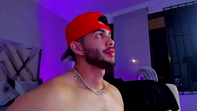Vincentblack online show from June 28, 2026, 3:24 am
