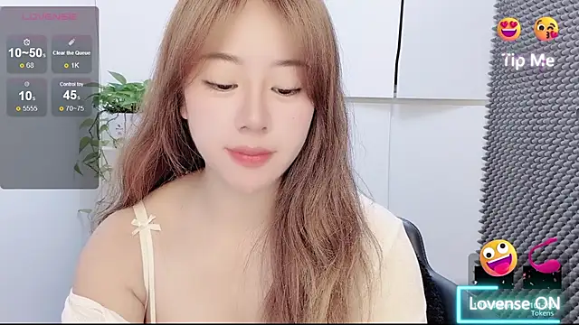 Snapshot of Baixi-01 chatting on July 15, 2026, 4:30 am Baixi-01 online show from July 15, 2026, 4:30 am