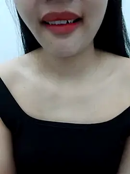 Snapshot of AmberBelle_007 chatting on March 14, 2026, 1:33 am AmberBelle 007 online show from March 14, 2026, 1:33 am