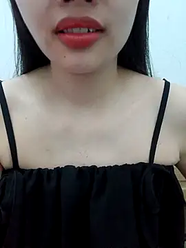 Snapshot of AmberBelle_007 chatting on March 16, 2026, 6:50 am AmberBelle 007 online show from March 16, 2026, 6:50 am