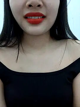 Snapshot of AmberBelle_007 chatting on March 11, 2026, 2:49 am AmberBelle 007 online show from March 11, 2026, 2:49 am