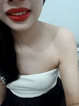 Snapshot of AmberBelle_007 chatting on April 2, 2026, 3:35 am AmberBelle 007 online show from April 2, 2026, 3:35 am