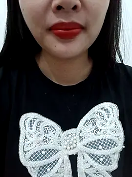 Snapshot of AmberBelle_007 chatting on March 5, 2026, 2:24 pm AmberBelle 007 online show from March 5, 2026, 2:24 pm