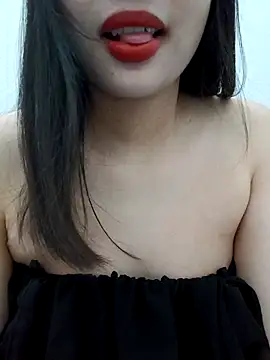 Snapshot of AmberBelle_007 chatting on March 9, 2026, 9:18 pm AmberBelle 007 online show from March 9, 2026, 9:18 pm