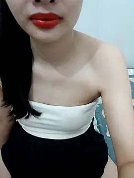 Snapshot of AmberBelle_007 chatting on April 7, 2026, 8:32 pm AmberBelle 007 online show from April 7, 2026, 8:32 pm