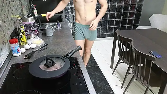 chantatummm online show from May 15, 2026, 8:56 am
