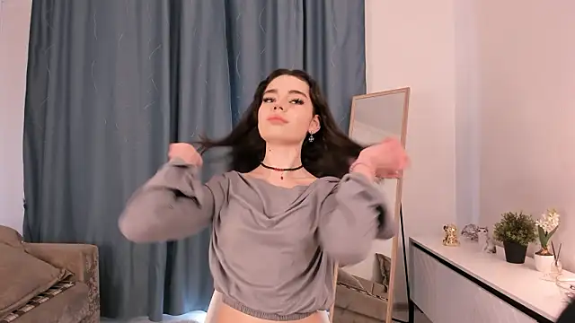 PerlaTurro online show from March 30, 2026, 7:10 am