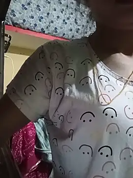 Rashmika Mandana online show from May 19, 2026, 10:39 pm