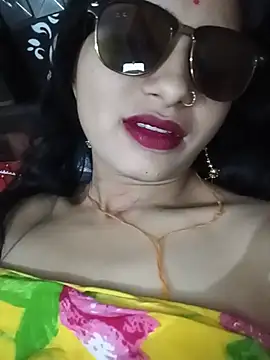 Rashmika Mandana online show from May 18, 2026, 2:44 am