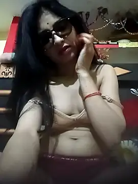 Rashmika Mandana online show from May 5, 2026, 2:25 am