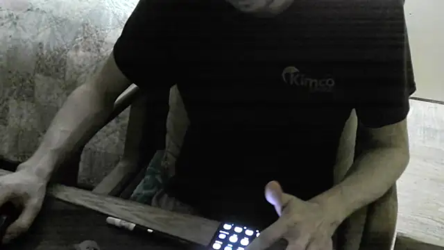 Snapshot of FiSTALiTY chatting on March 28, 2026, 9:43 am FiSTALiTY online show from March 28, 2026, 9:43 am