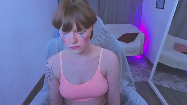 Snapshot of _DreamLuna1_ chatting on April 3, 2026, 1:39 pm DreamLuna1 online show from April 3, 2026, 1:39 pm