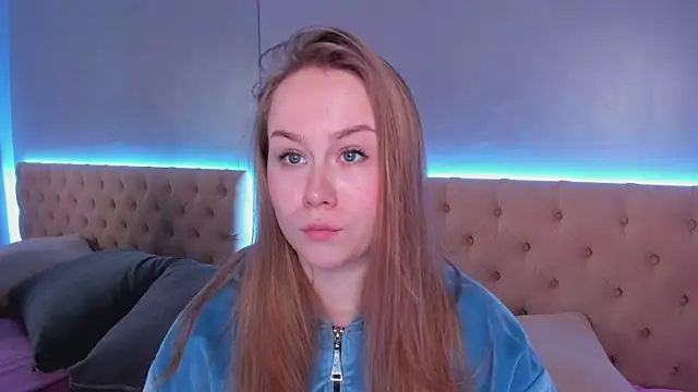 Snapshot of stacy_moorex chatting on May 22, 2026, 8:40 pm stacy moorex online show from May 22, 2026, 8:40 pm