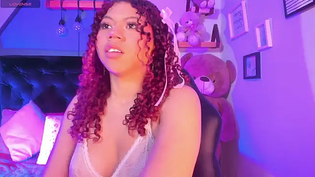 Snapshot of nathasha_ebony chatting on March 25, 2026, 12:48 pm nathasha ebony online show from March 25, 2026, 12:48 pm