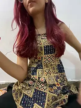 sexy liciy online show from March 6, 2026, 2:45 pm