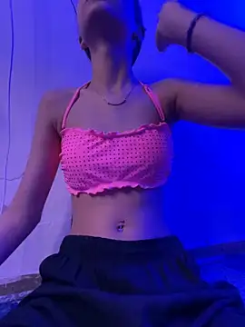 sexy liciy online show from April 8, 2026, 8:38 am