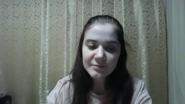 CarinaFolmar online show from February 25, 2026, 4:07 pm