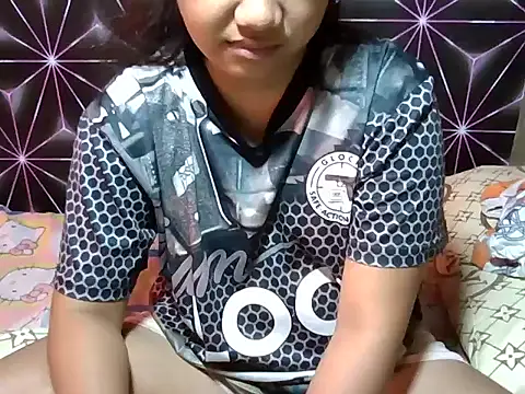 Flowerbebe online show from March 27, 2026, 7:17 am