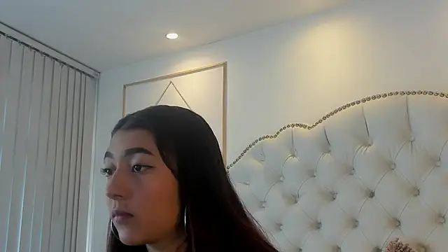 Snapshot of Sara_funy chatting on June 3, 2026, 11:44 am Sara funy online show from June 3, 2026, 11:44 am
