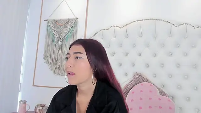 Sara funy online show from May 21, 2026, 11:40 am