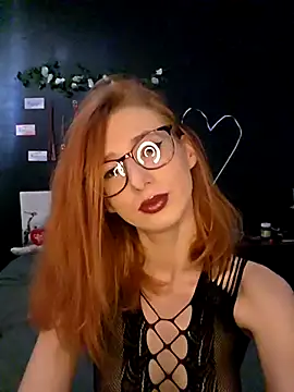 SweetAnnaX online show from March 22, 2026, 12:18 pm