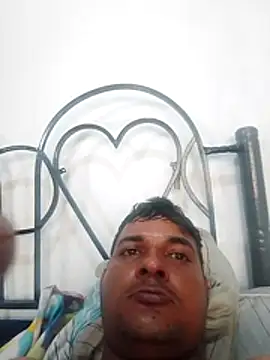 Snapshot of Dilanpene chatting on April 15, 2026, 8:53 pm Dilanpene online show from April 15, 2026, 8:53 pm