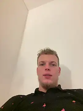 Dencchikk22 online show from February 24, 2026, 8:42 pm