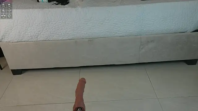 Snapshot of Naomi_Rex chatting on April 12, 2026, 7:39 pm Naomi Rex online show from April 12, 2026, 7:39 pm