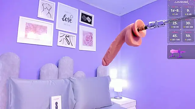 dahiana boobs online show from May 24, 2026, 4:01 am