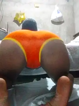 Snapshot of sexyhotbigass chatting on March 12, 2026, 12:38 am sexyhotbigass online show from March 12, 2026, 12:38 am