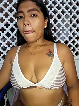 Snapshot of Coraline_em chatting on March 25, 2026, 6:07 pm Coraline em online show from March 25, 2026, 6:07 pm