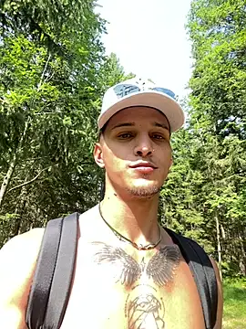 AdamsDvi online show from July 16, 2026, 2:36 pm