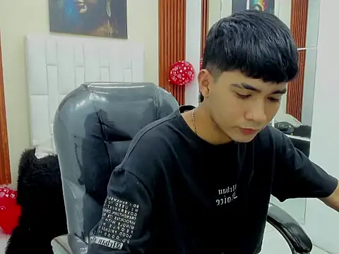 Snapshot of Thiago_collinss chatting on February 26, 2026, 9:59 pm Thiago collinss online show from February 26, 2026, 9:59 pm