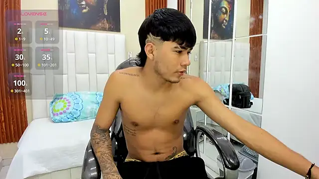 Snapshot of Thiago_collinss chatting on July 14, 2026, 11:00 pm Thiago collinss online show from July 14, 2026, 11:00 pm