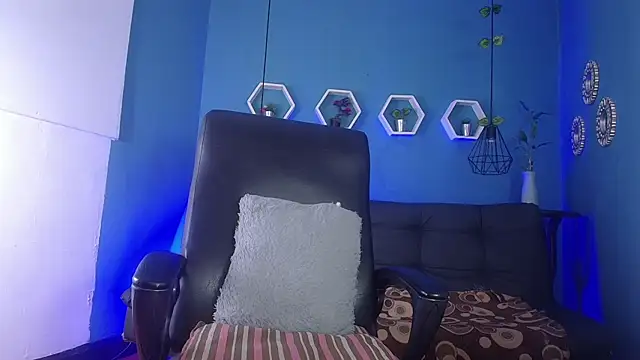 Snapshot of Assly_Love chatting on February 26, 2026, 9:31 am Assly Love online show from February 26, 2026, 9:31 am