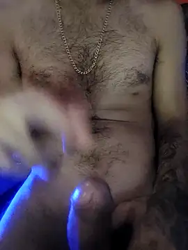 pascuuu96 online show from March 1, 2026, 7:58 pm