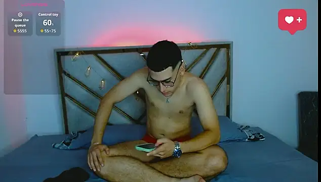 oliver   saint online show from March 10, 2026, 11:53 pm